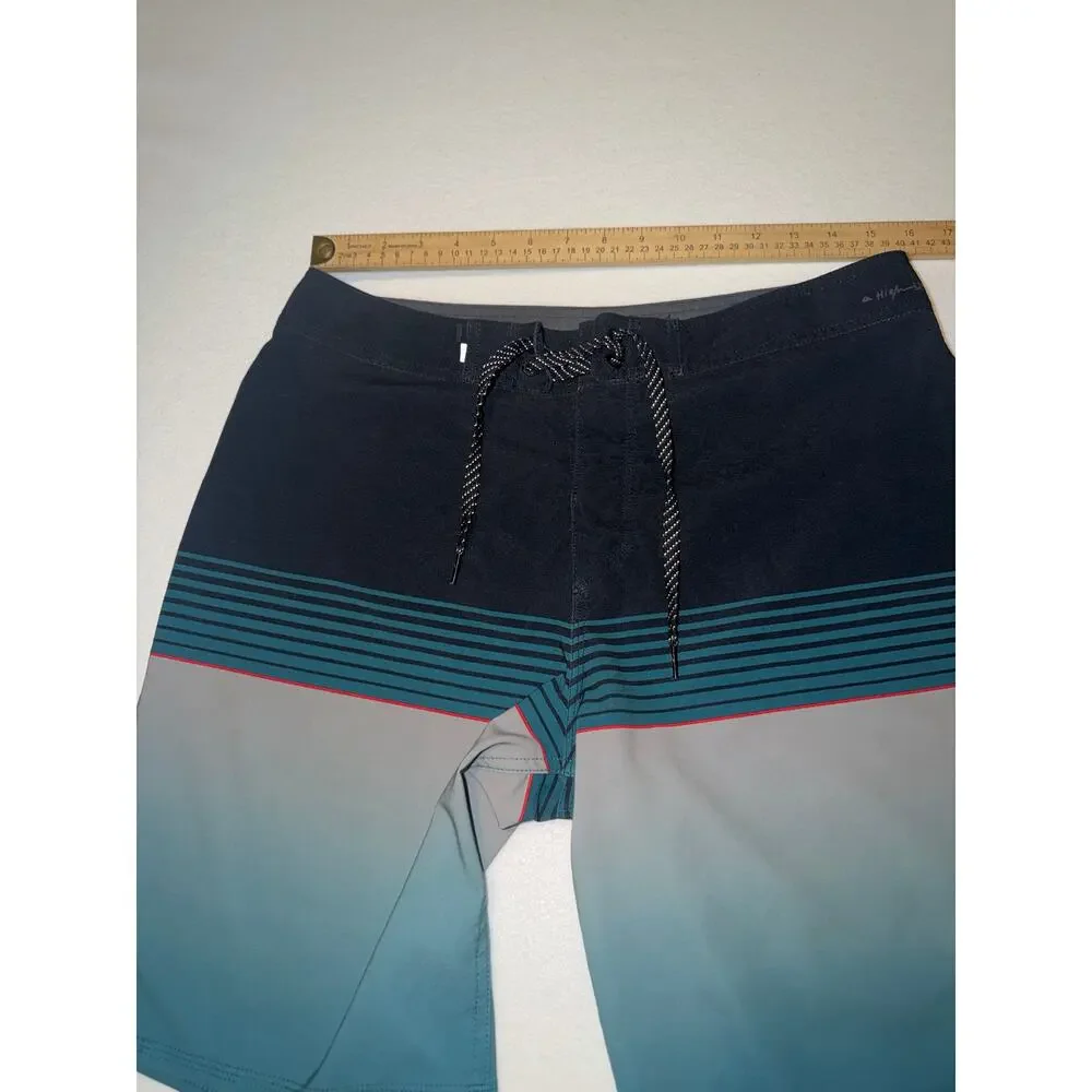 Quick Silver men’s highline board shorts